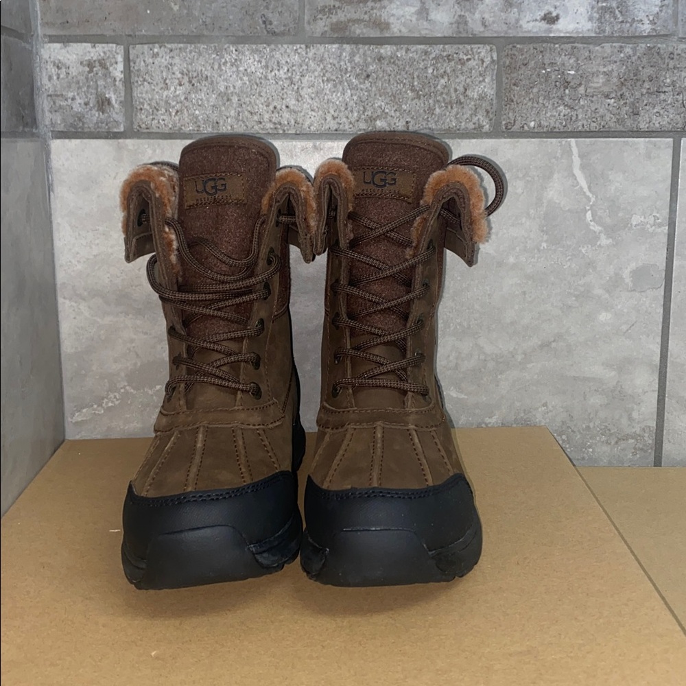 UGG ADIRONDACK BOOT III TIPPED - Picture 2 of 6